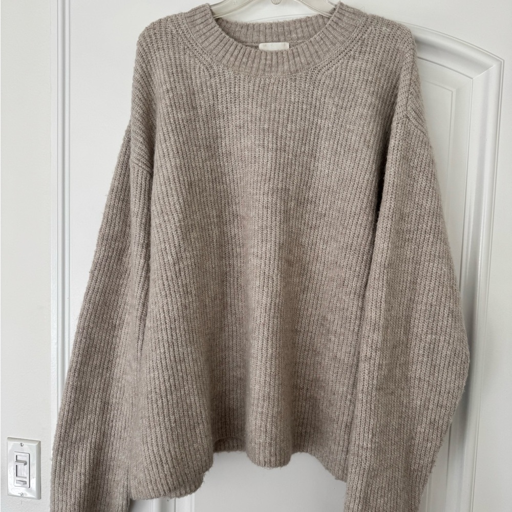 H&M Beige Ribbed Knit Cardigan